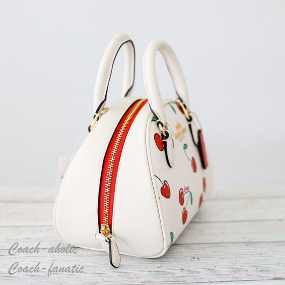 NWT Coach CF421 Sydney Satchel With Heart Cherry Print in Chalk Multi - Picture 6 of 10
